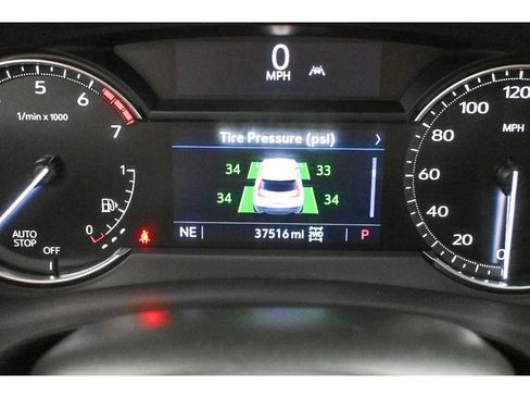 Certified 2023 Cadillac XT4 Premium Luxury image 35