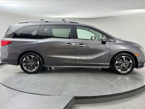 Used 2022 Honda Odyssey Elite image 9