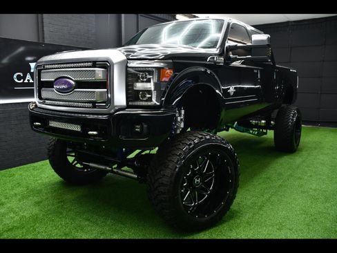 Used 2016 Ford F250 Platinum w/ FX4 Off-Road Package image 1