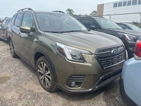 Used 2023 Subaru Forester Limited AWD/4WD image 11