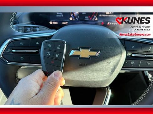 New 2026 Chevrolet Traverse LT w/ LPO, Floor Liner Package image 52