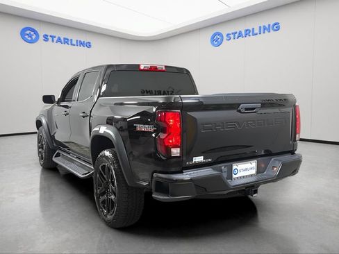 Certified 2023 Chevrolet Colorado Trail Boss w/ Advanced Trailering Package AWD/4WD image 6