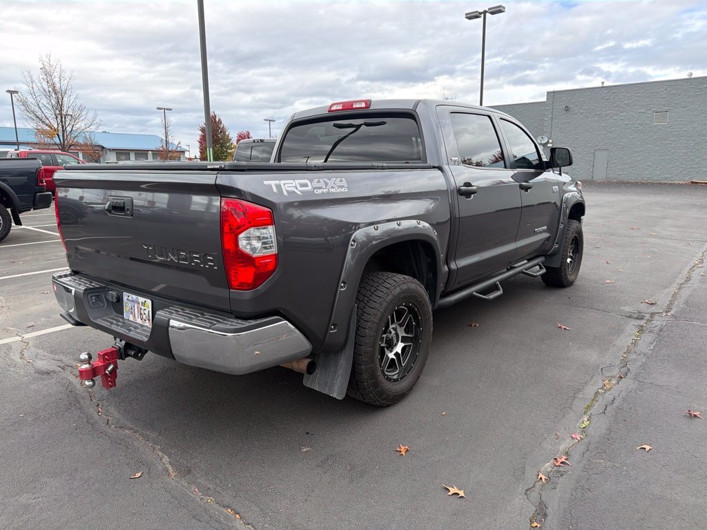 Used 2018 Toyota Tundra SR5 w/ TRD Off Road Package AWD/4WD image 5