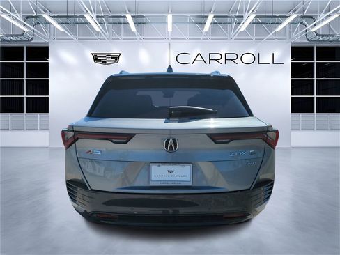 Used 2024 Acura ZDX A-Spec image 4