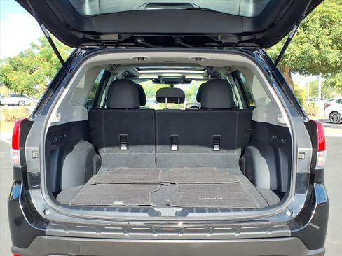 Certified 2023 Subaru Forester Premium image 16