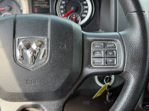 Used 2017 RAM 1500 Express w/ Express Value Package image 17