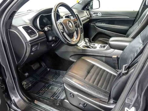Used 2018 Jeep Grand Cherokee Limited AWD/4WD image 14