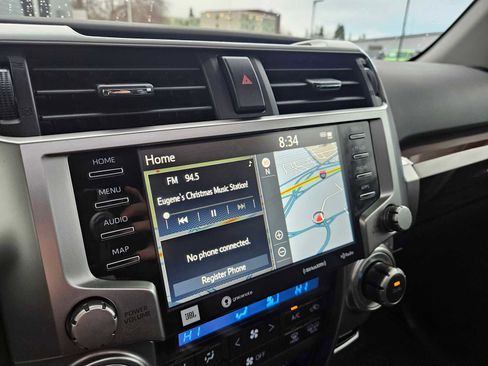 Used 2022 Toyota 4Runner Limited image 29