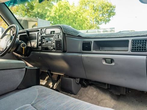 Used 1997 Dodge Ram 3500 Truck 4x4 Club Cab image 36