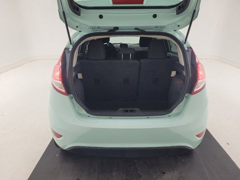 Used 2018 Ford Fiesta SE FWD image 29