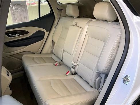 Used 2024 GMC Terrain Denali w/ Denali Premium Package AWD/4WD image 25