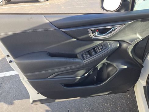 Used 2023 Subaru Forester Premium image 18