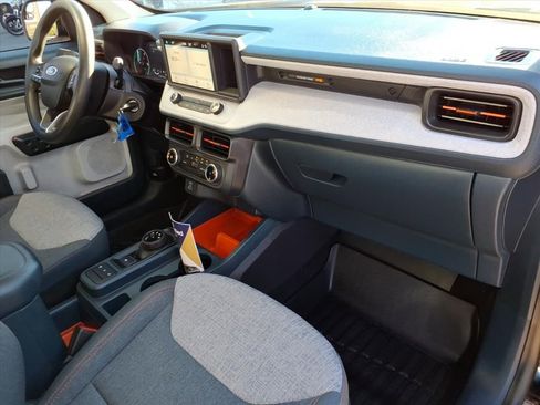 Certified 2024 Ford Maverick XLT image 6