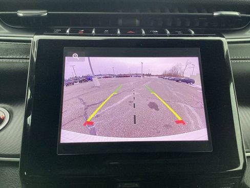 Certified 2024 Jeep Grand Cherokee Altitude image 18