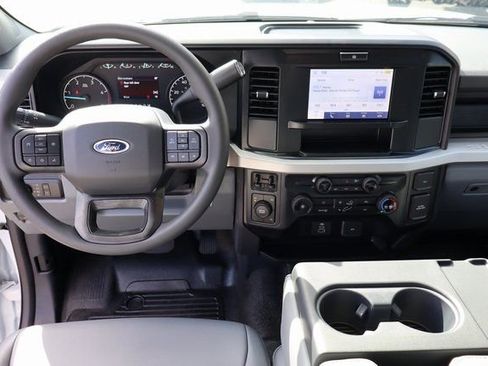 New 2026 Ford F550 4x4 Supercab Super Duty image 6
