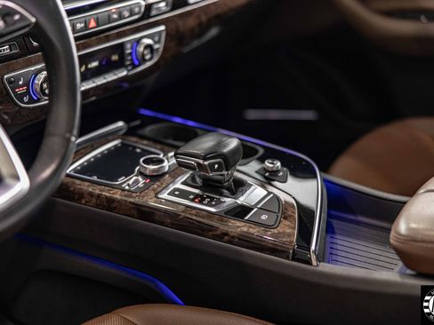 Used 2018 Audi Q7 3.0T Prestige w/ Prestige Package image 27