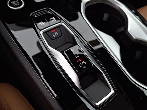 New 2026 Audi A6 Premium Plus image 11