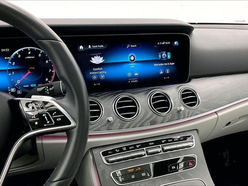 Certified 2023 Mercedes-Benz E 450 4MATIC Sedan image 5