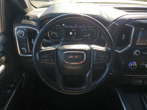 Used 2021 GMC Sierra 1500 AT4 w/ AT4 Premium Package image 11