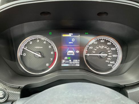 Used 2021 Subaru Forester Touring image 18