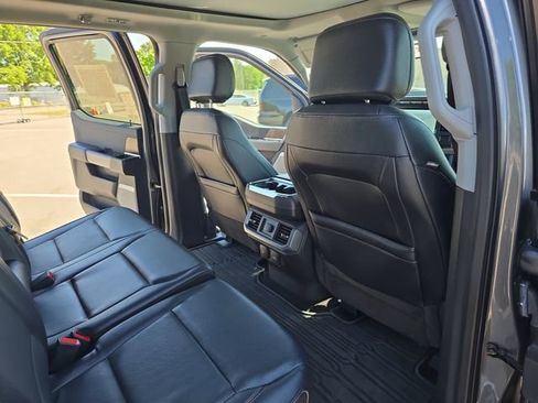 Used 2021 Ford F150 Lariat AWD/4WD image 11