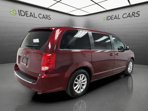 Used 2018 Dodge Grand Caravan SXT FWD image 5
