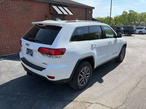Used 2020 Jeep Grand Cherokee Laredo w/ Quick Order Package 2BN North AWD/4WD image 4