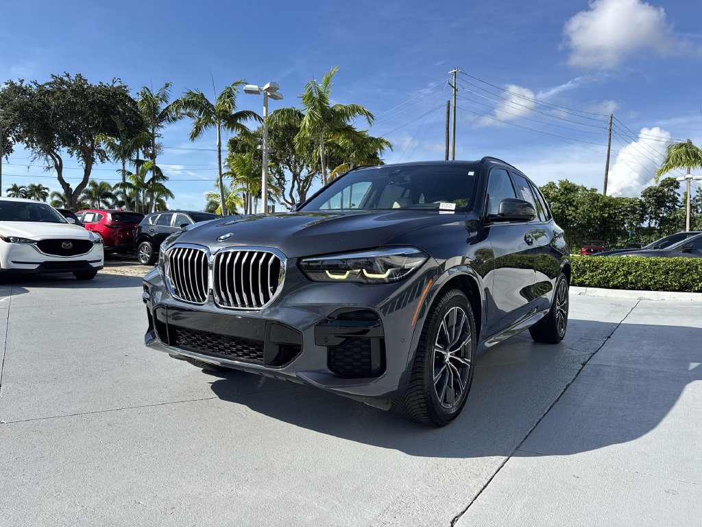Used 2022 BMW X5 sDrive40i w/ M Sport Package RWD image 31