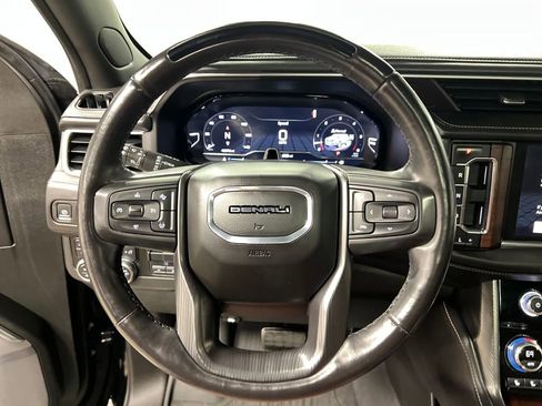 Certified 2023 GMC Yukon XL Denali Ultimate AWD/4WD image 22