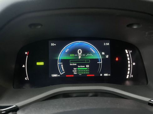 Used 2025 Toyota Camry LE image 40