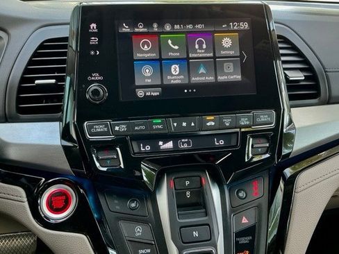 Certified 2022 Honda Odyssey Touring image 30