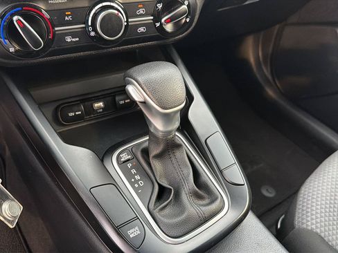 Used 2024 Kia Soul LX w/ Option Group 015 FWD image 26