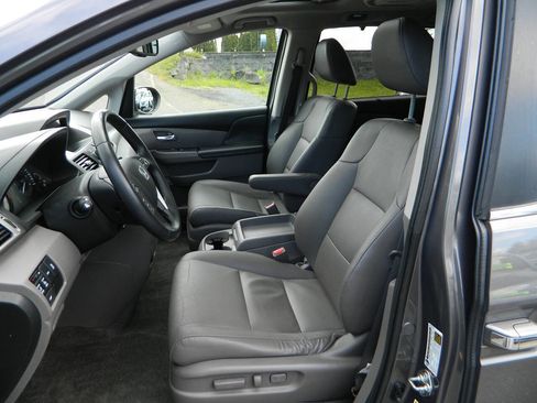 Used 2016 Honda Odyssey EX-L image 12