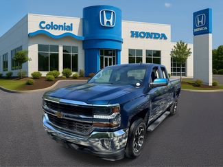 Used 2018 Chevrolet Silverado 1500 LT w/ All Star Edition AWD/4WD video 2