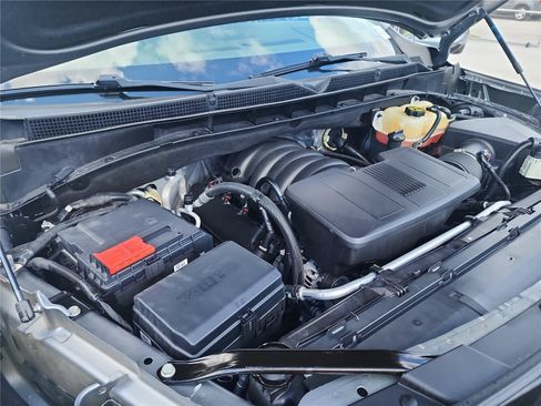Used 2022 GMC Yukon XL Denali RWD image 13