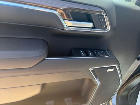 New 2026 Chevrolet Silverado 1500 LT Trail Boss AWD/4WD image 17