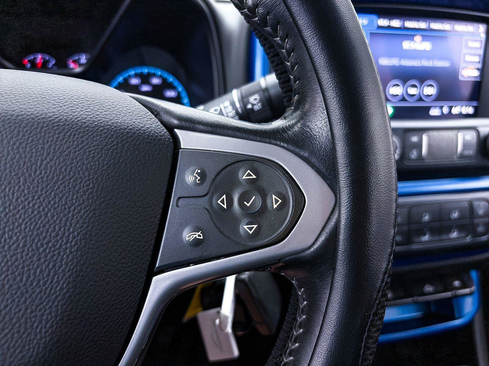 Used 2020 Chevrolet Colorado LT AWD/4WD image 29