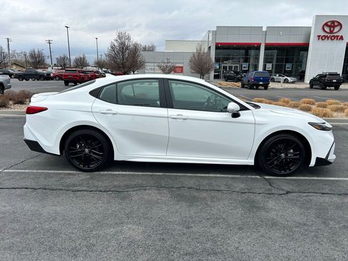 Certified 2026 Toyota Camry SE image 6