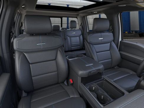 New 2026 Ford F450 Platinum image 10