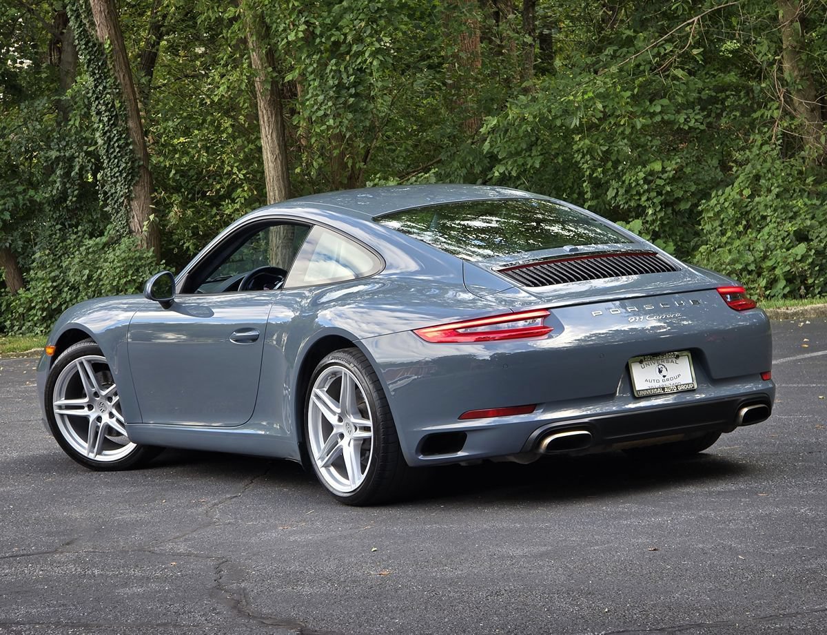 Used 2017 Porsche 911 Carrera RWD image 38