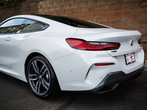 Used 2022 BMW M850i xDrive Coupe image 8