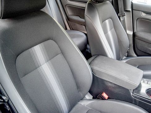 Used 2023 Honda Civic Sport image 21