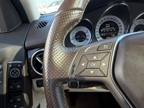 Used 2015 Mercedes-Benz GLK 350 2WD image 13