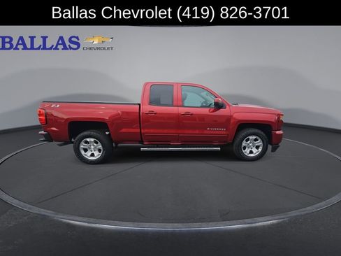 Certified 2018 Chevrolet Silverado 1500 LT w/ All Star Edition image 9