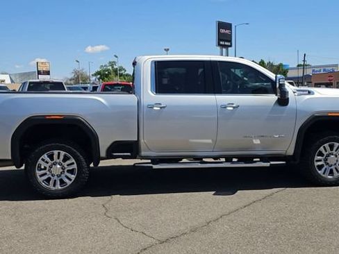 Used 2021 GMC Sierra 2500 Denali w/ Denali Ultimate Package AWD/4WD image 11