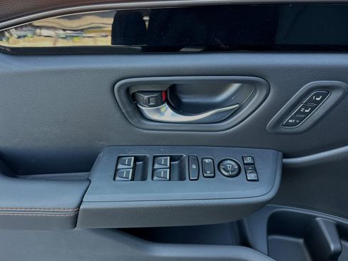 New 2025 Honda Pilot TrailSport image 10