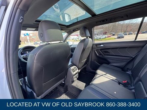 Certified 2024 Volkswagen Tiguan SE R-Line AWD/4WD image 12