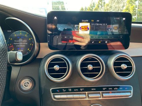 Used 2021 Mercedes-Benz GLC 43 AMG 4MATIC image 19