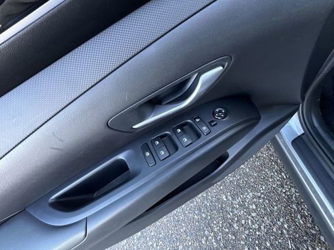 Used 2024 Hyundai Tucson SE image 21