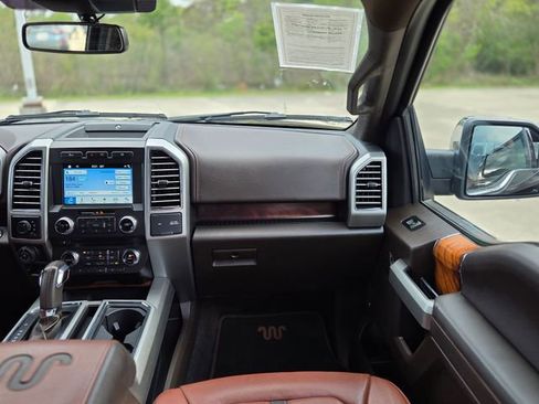Used 2018 Ford F150 King Ranch w/ Equipment Group 601A Luxury image 20